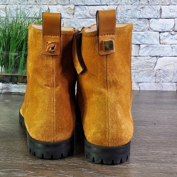 Stuart Weitzman Riley Lug Sole Suede Ankle Boots - Picture 5 of 11